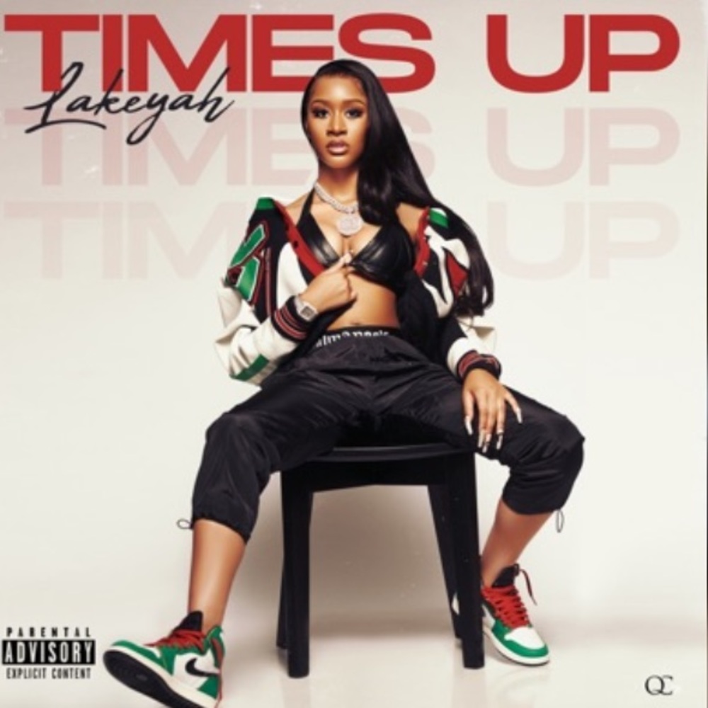 Meet your Posher, Chanel